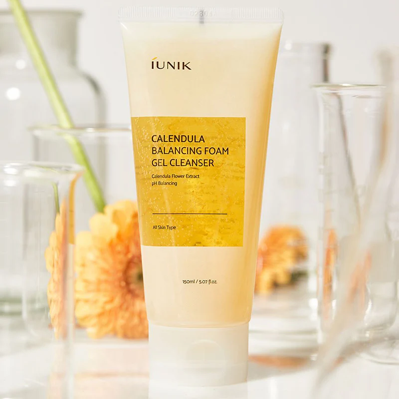 Calendula Balancing Foam Gel Cleanser - Image 5