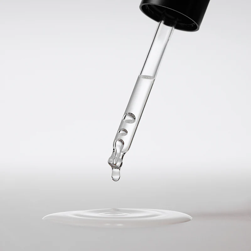 Mandarin Vitamin C5 Dark Spot Serum - Image 3