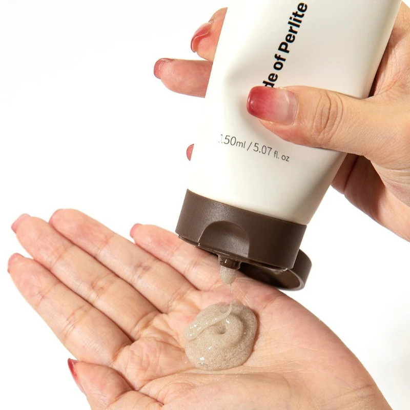 Magic Nine Perlite Scalp Scrub Shampoo - Image 3